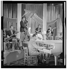 Shulman with Claude Thornhill and His Orchestra, 1947