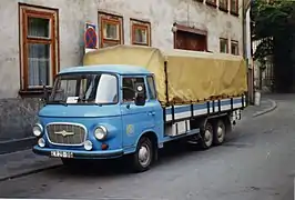 Three-axle lorry based on a Barkas B 1000 chassis