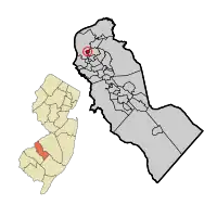 Location of Woodlynne in Camden County highlighted and circled in red (right). Inset map: Location of Camden County in New Jersey highlighted in red (left).