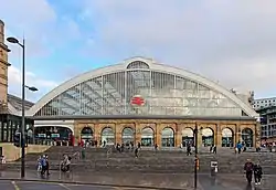 Liverpool Lime Street railway station(1867–96 and 1879; Grade II)