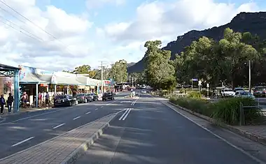Main Street of Halls Gap