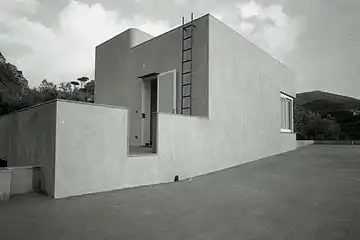 Villa Castellano a Punta Lagno ("Castellano's villa at Punta Lagno") – Massa Lubrense, 1966