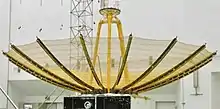 Relay communication antenna with 4.2 m aperture on Queqiao
