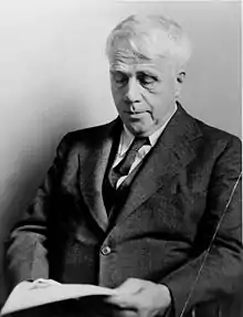 Image 21New England regionalist poet Robert Frost (from New England)