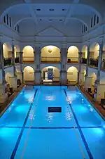 Swimming pool (29&nbsp;°C)