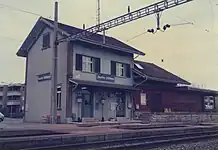 Former Buchs-Dällikon station building (1986)