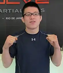 Shinya Aoki at Evolve MMA in Singapore (cropped).jpg