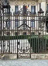 A smaller gate of the palace