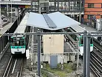 2 MF 77 trains at the island platform