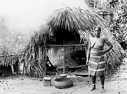 Maroon woman wearing a pangi in Suriname (ca. 1900-1910)