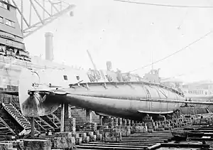 USS O-1 in dry dock at Portsmouth Navy Yard, September 1918